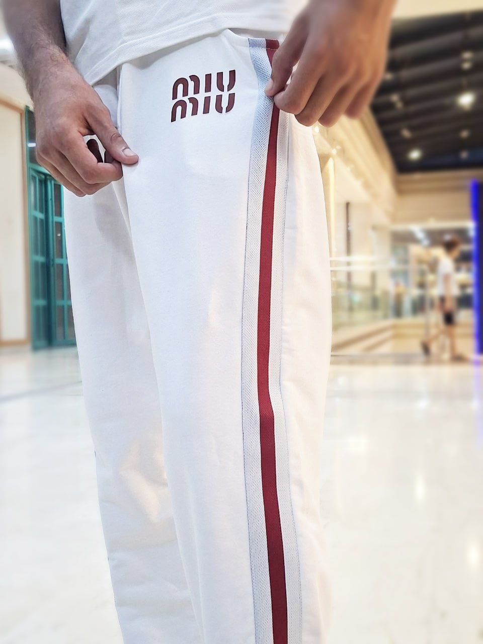 MIU MIU pantalon Unisex